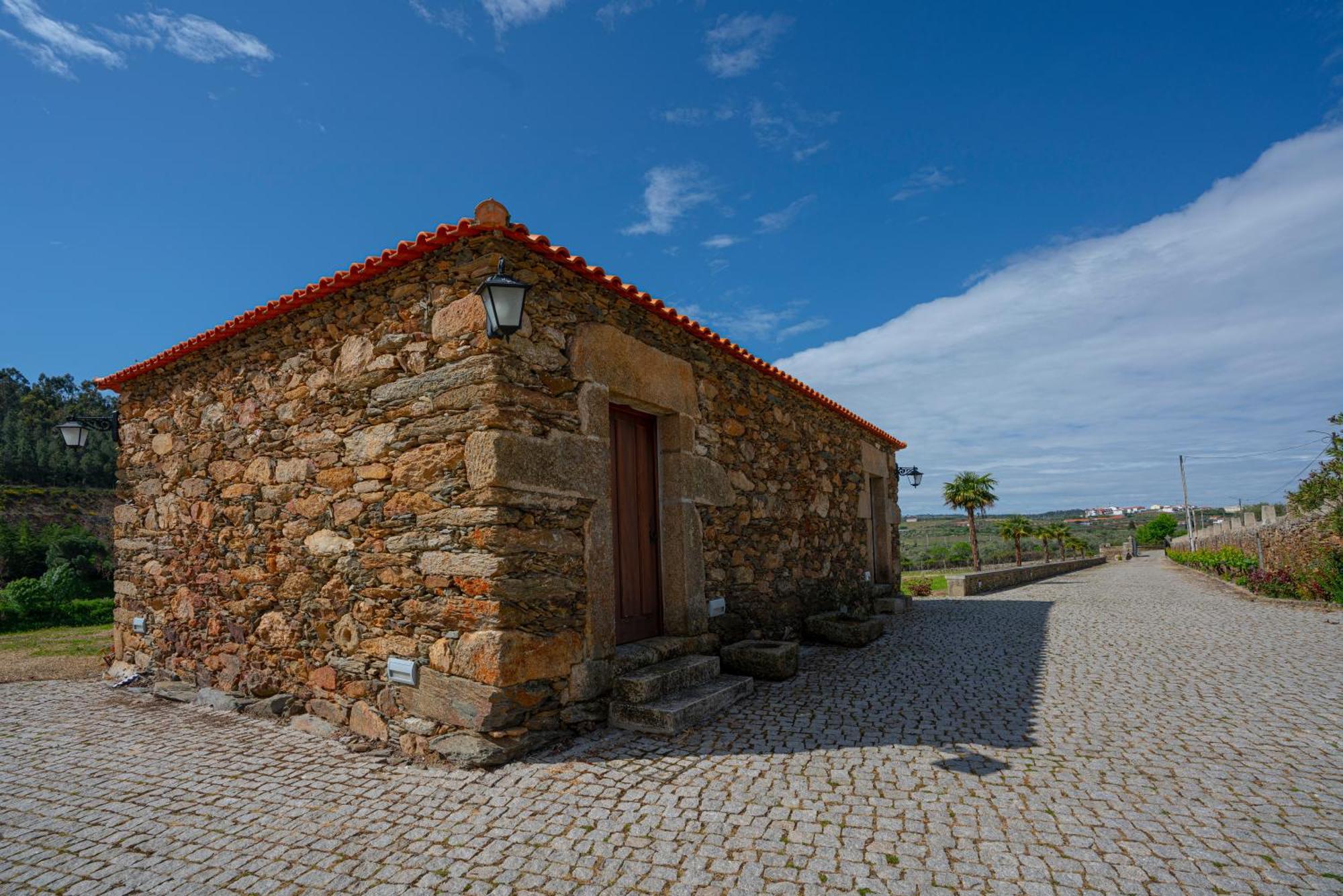 Valonquinta - Agro Hotel & Spa Vila Flor Exterior photo